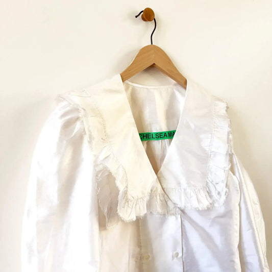 Vienna Top in White-Tops-Chelsea Mak-eugenienewport