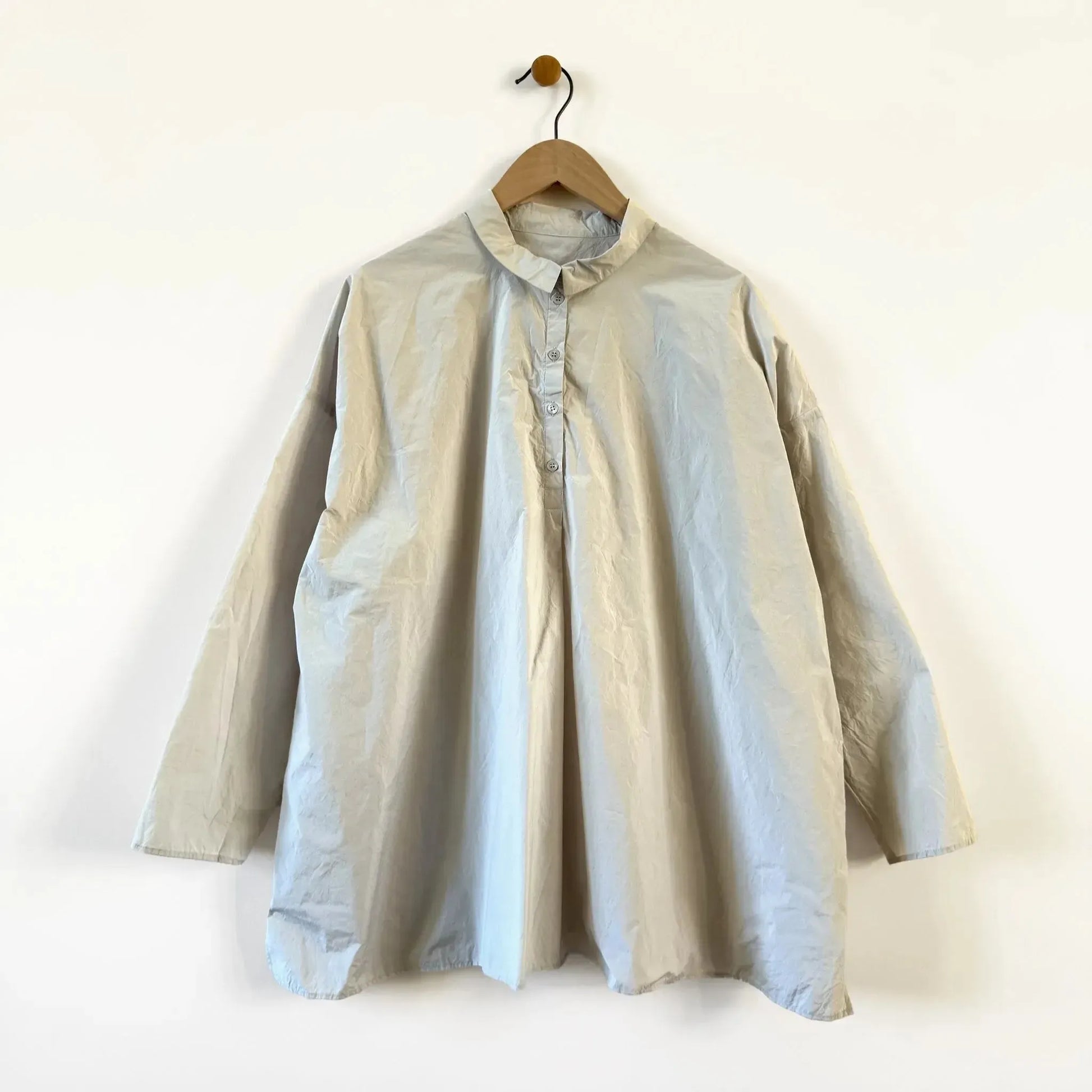 Chemise Oversize Big Babe in Idrofix-Tops-Manuelle Guibal-eugenienewport