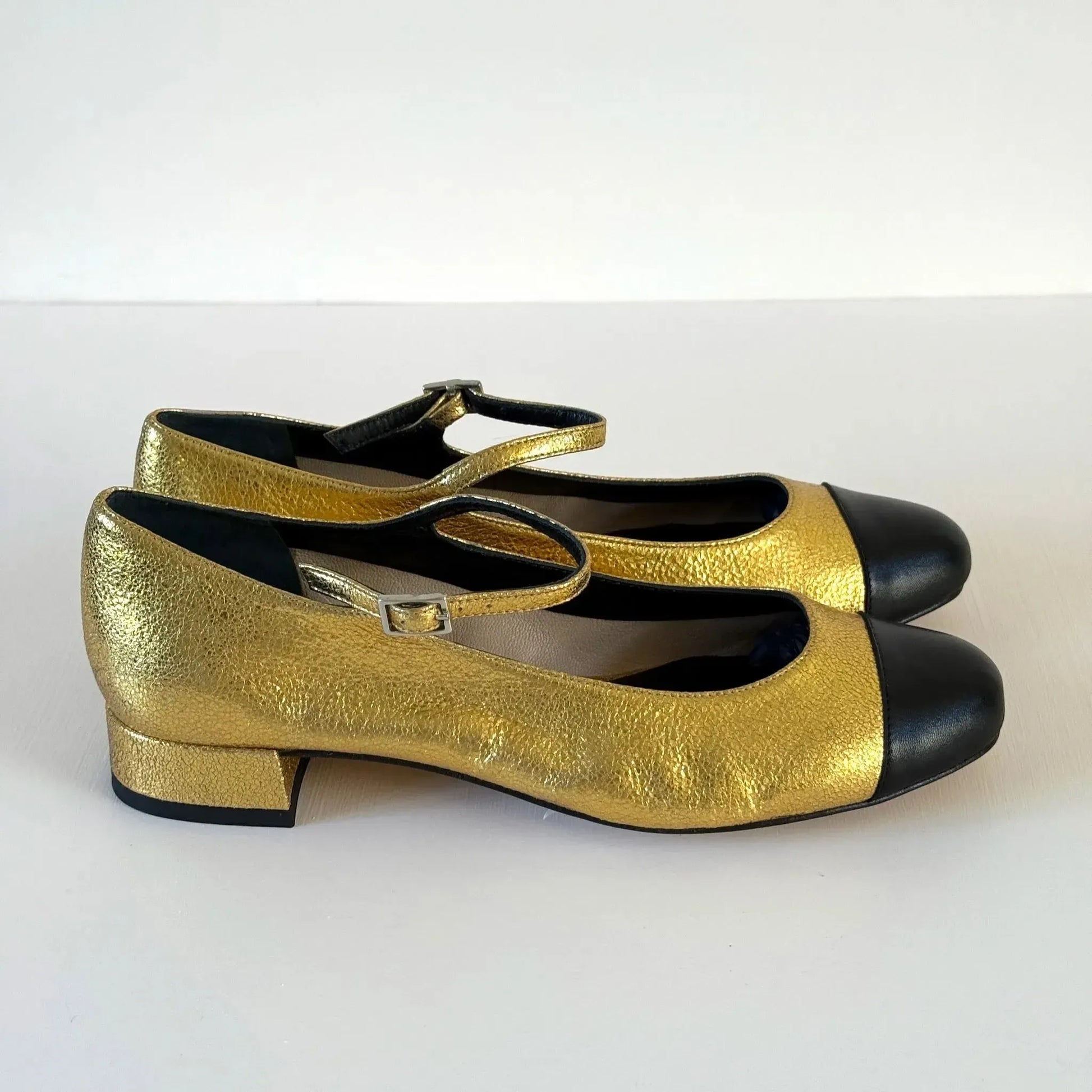 Lola Mary Janes in Gold Leather-Shoes-Augusta-eugenienewport