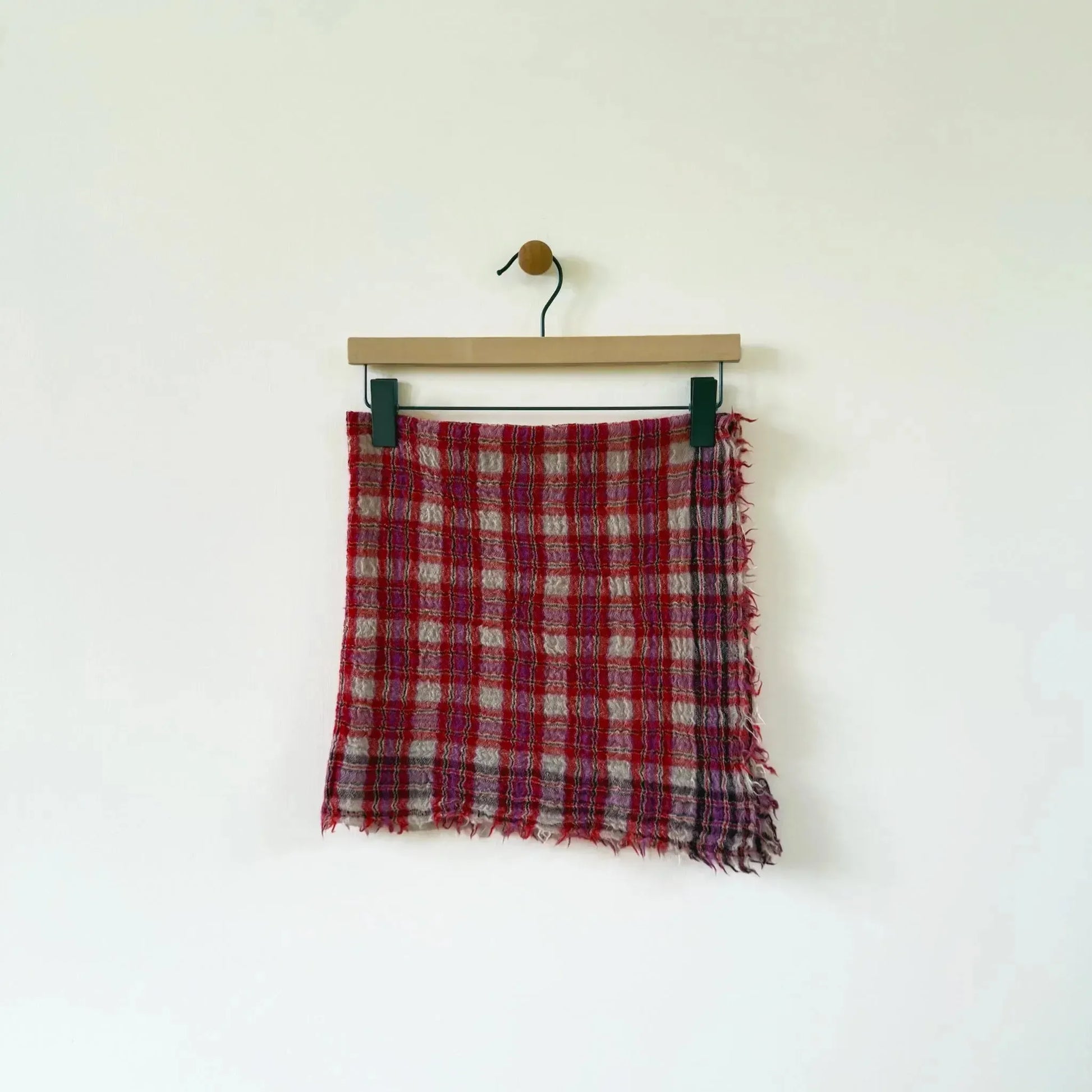 Scarf N°793 in Lipstick-Accessory-Moismont-eugenienewport