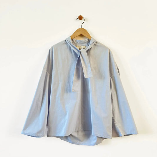 Senn Top in Light Blue-Tops-Eleph-eugenienewport