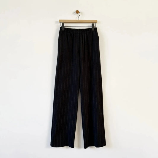 Striped Wool Gym Pants in Carbone-Pants-Alysi-eugenienewport